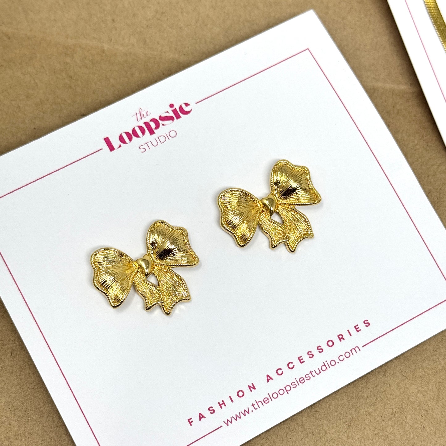 Crinkle Bow Studs