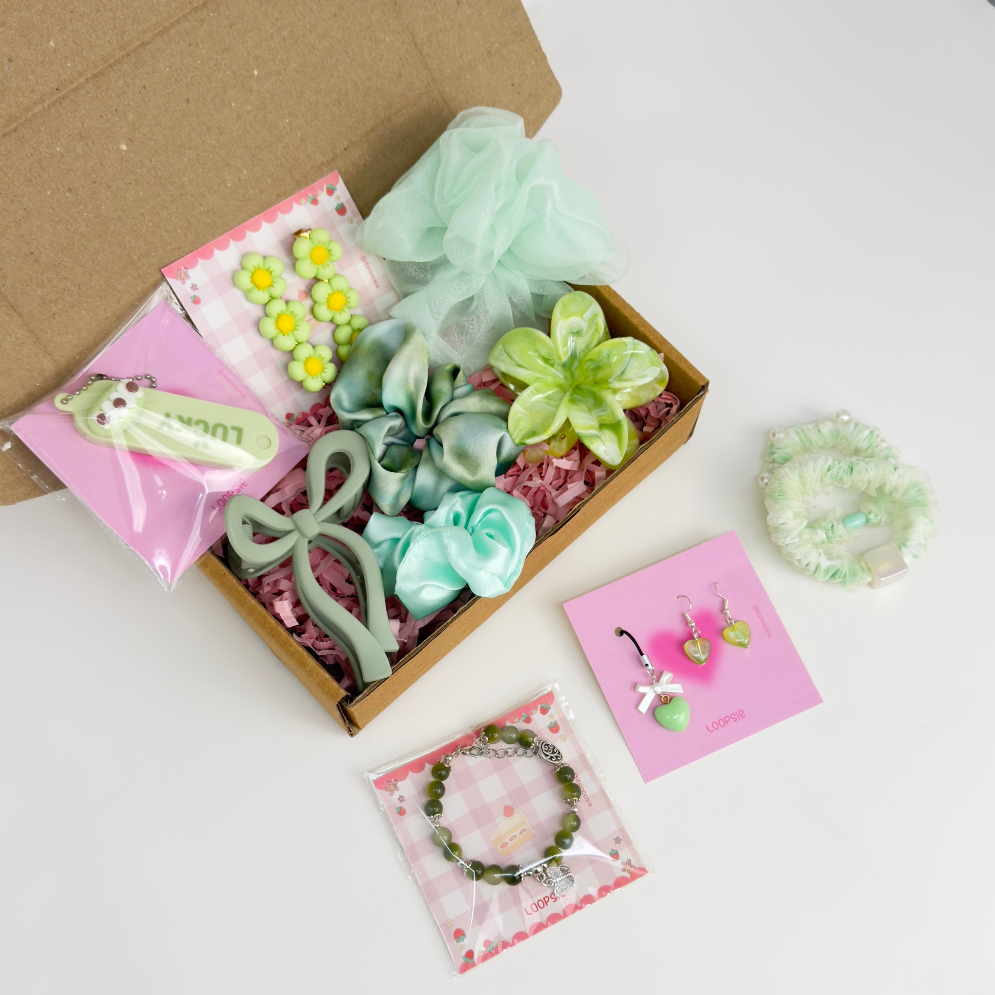 Loopsie JoyBox – Green Edition | Green Gifting Hamper for Girls