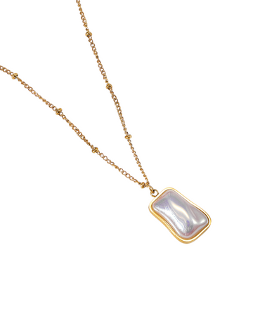 Mira Pearl Necklace