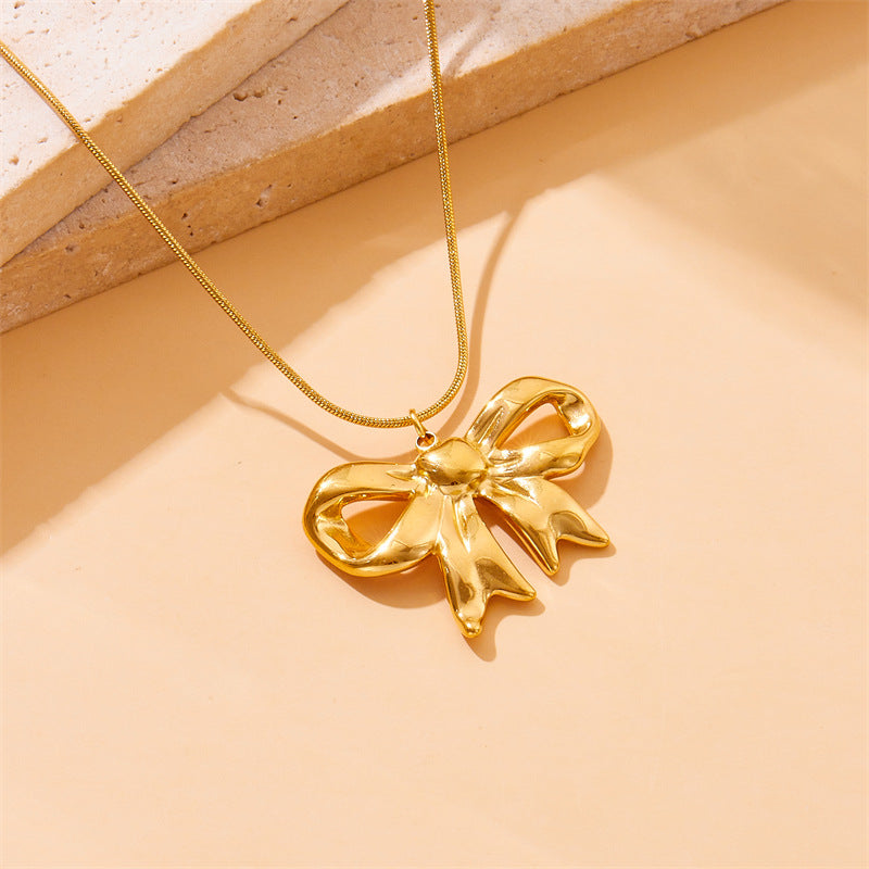 Belle Bow Luxe Necklace